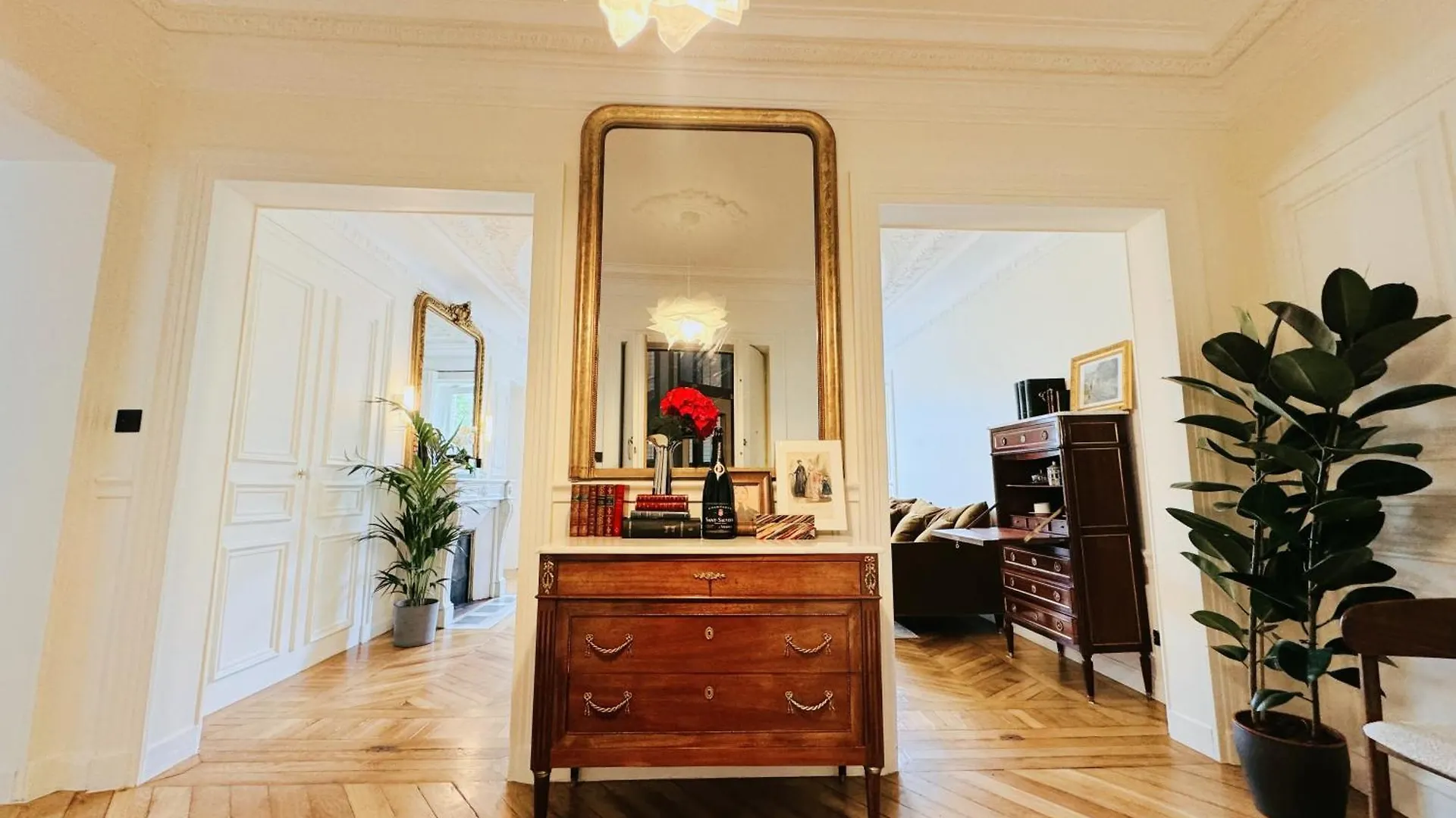 Daire 3 Bedrooms In Marais Paris