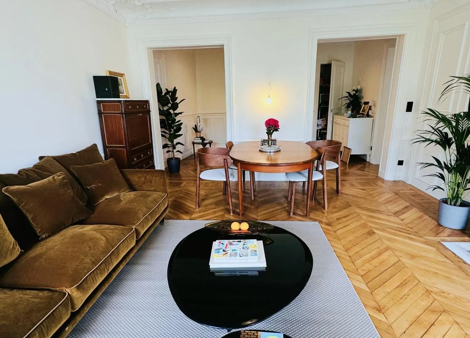 3 Bedrooms In Marais Paris